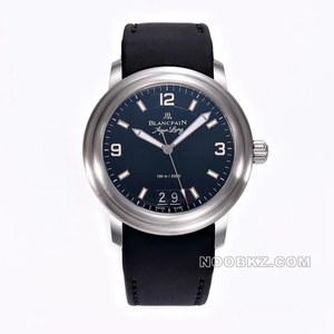 Blancpain 1:1 Super Clone Watch HG factory creates black dial