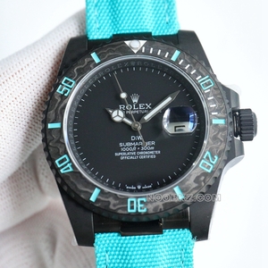 Rolex top replica watch Diw Factory Submariner type carbon fiber black dial no scale blue strap