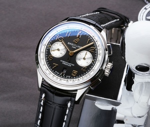The new Breitling B01 Chronograph watch Pu Ya series